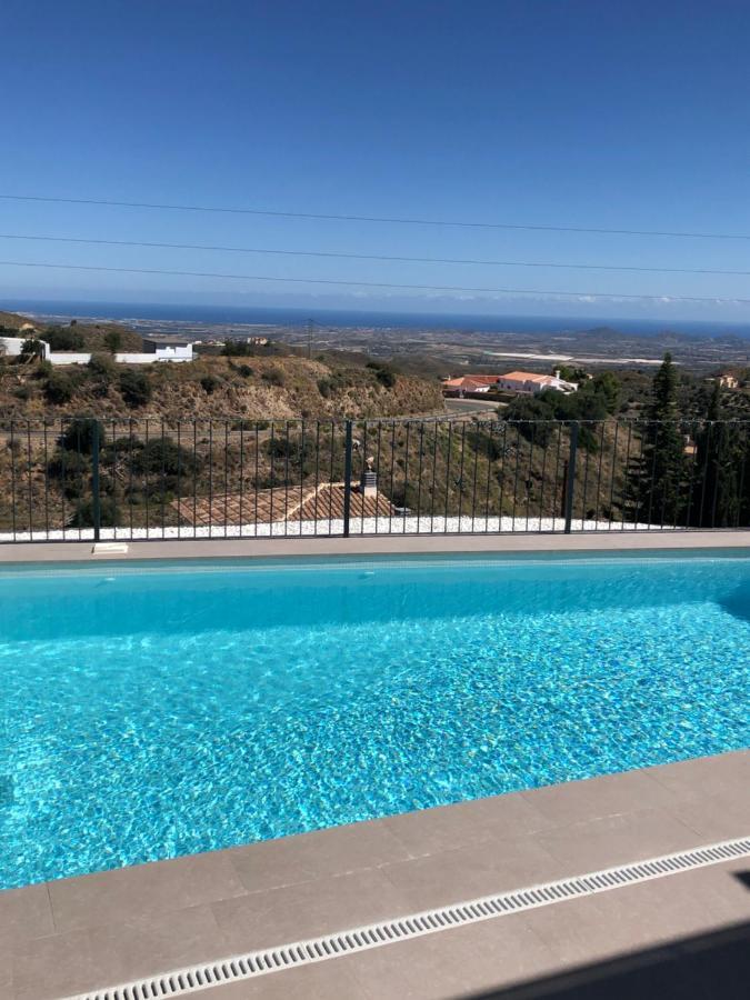 Апартаменты Casa Miramar, With Private Pool, Jacuzzi And Stunning Views Бедар Экстерьер фото